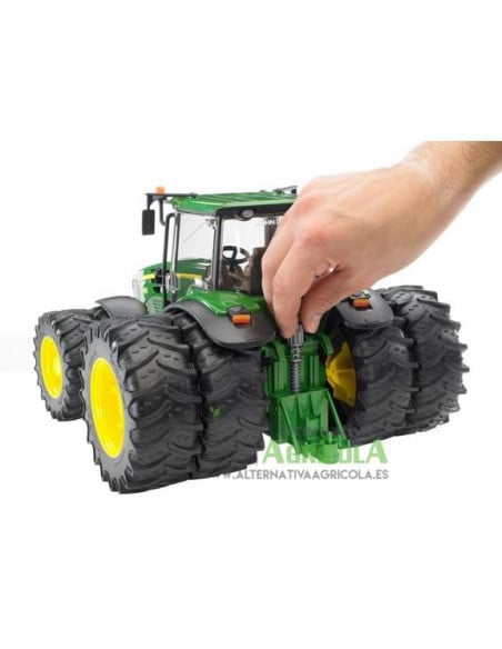 Tractor de juguete JOHN DEERE 7930 con ruedas gemelas escala 1:16