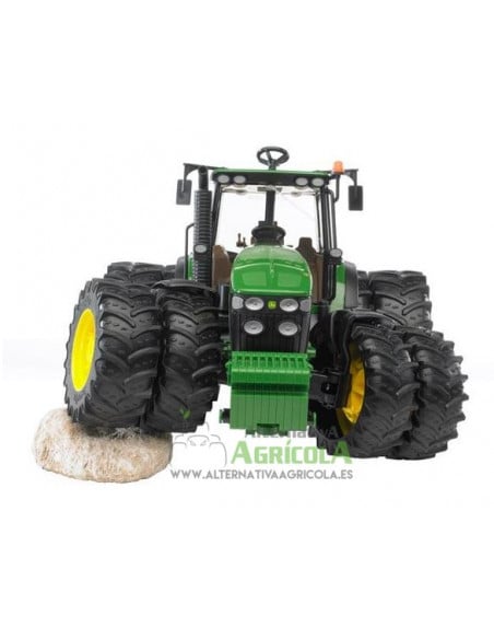 Tractor de juguete JOHN DEERE 7930 con ruedas gemelas escala 1:16