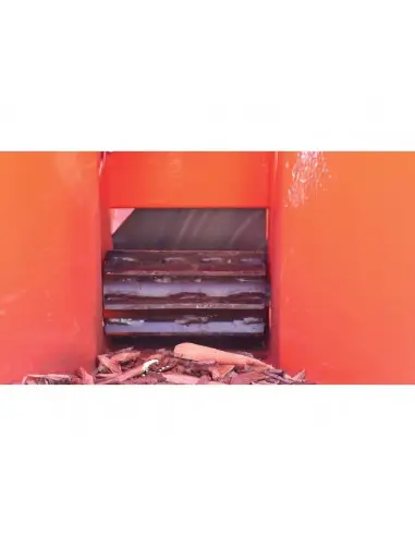 BIOTRITURADORA MOTOR DIESEL 40 HP + REMOLQUE