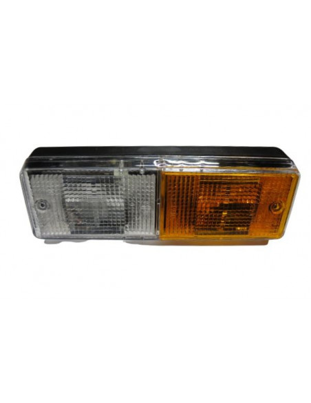 Piloto delantero rectangular izquierdo base inclinada