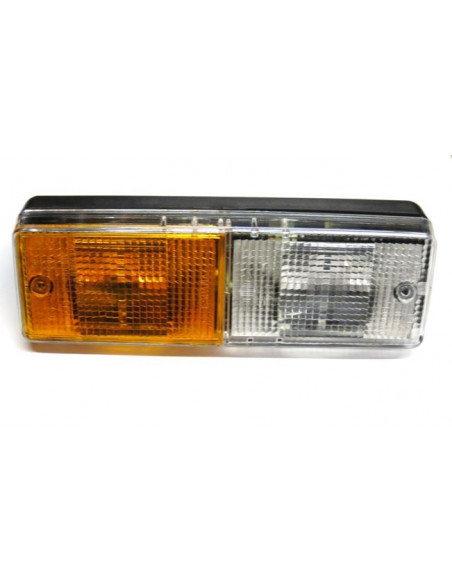 Piloto delantero rectangular derecho base inclinada