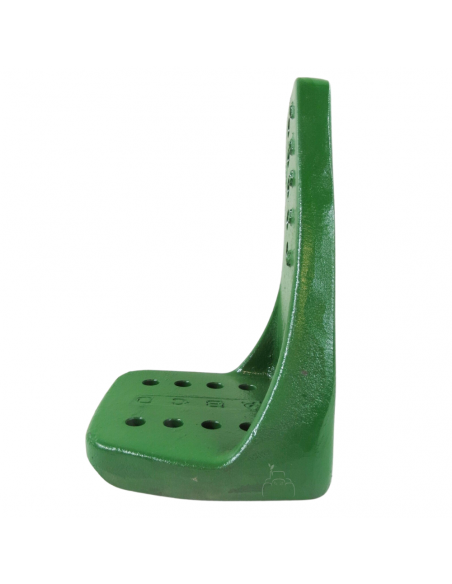 Soporte derecho de fundición para guardabarros tractor John Deere