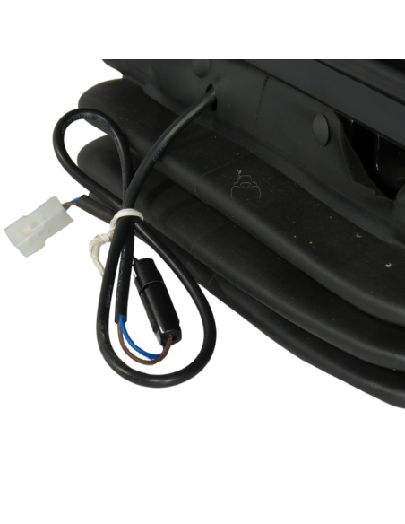 Asiento suspensión neumática 12V base 210 con brazos regulables