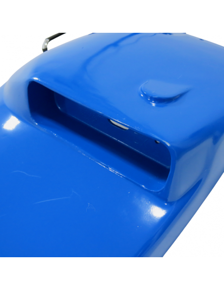 Guardabarros trasero derecho tractor New Holland