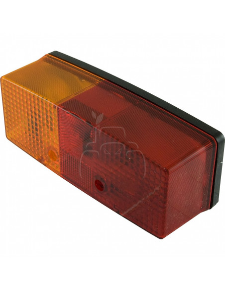 PILOTO TRASERO IZQUIERDO - CON LUZ DE MATRICULA - 158 x 64 mm