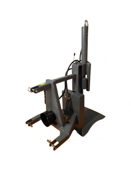 Astillador modelo VA-TV para tractor entre 12-20 TN