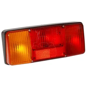 Luz trasera izquierda con luz de matricula