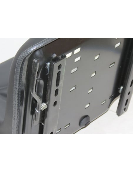 Asiento  cubeta PVC negro con guias railes RM460