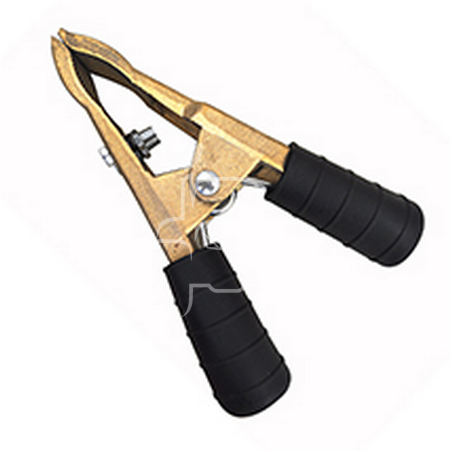 Pinza de latón (-)